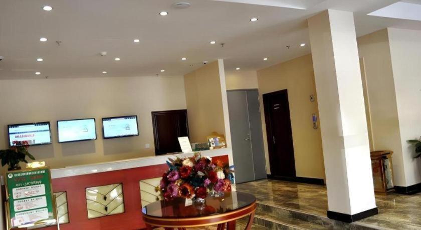 Greentree Fta Waigaoqiao Free Trade Zone North Subway Station Shell Hotel Shanghai