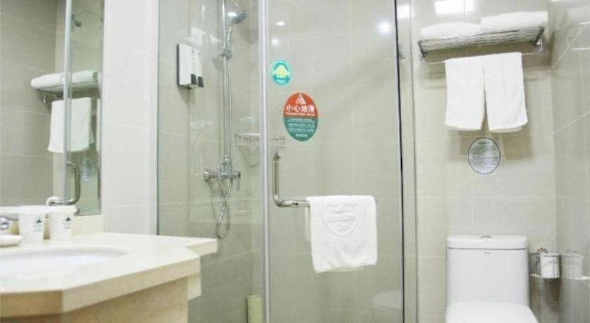 Greentree Fta Waigaoqiao Free Trade Zone North Subway Station Shell Hotel Shanghai