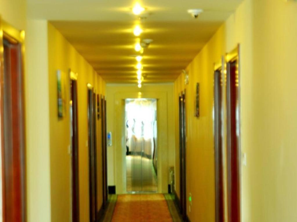 Greentree Fta Waigaoqiao Free Trade Zone North Subway Station Shell 3* Shanghai